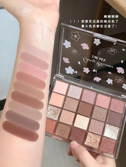 DIKALU Cherry Blossom Matte Eyeshadow Palette